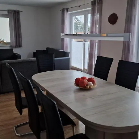 Am Auwald Apartment *
